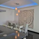 My 2and House Apartamento